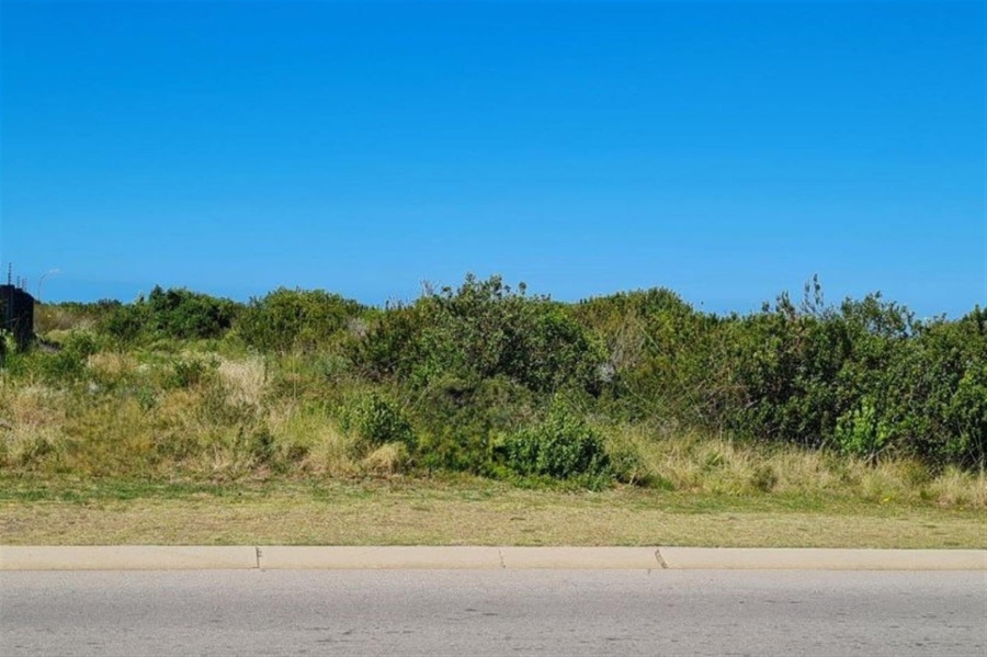  Bedroom Property for Sale in Dana Bay Western Cape